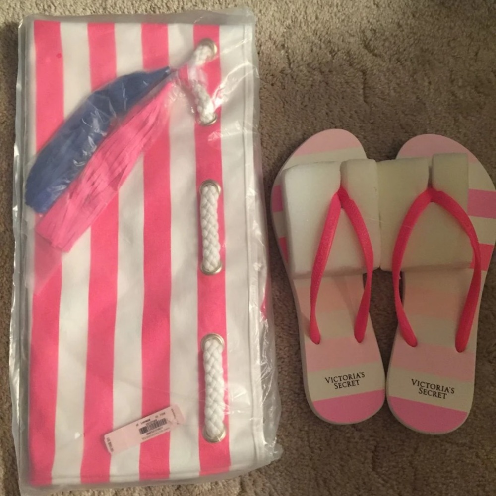 Large canvas Victoria’s Secret beach bag